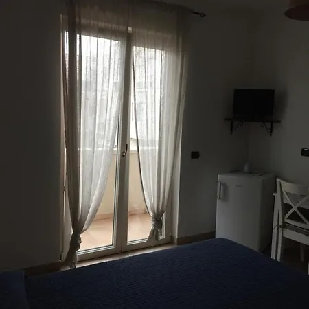 Le Coccinelle 3*